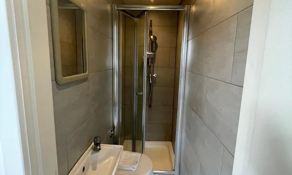 Photo of Others in Tottenham