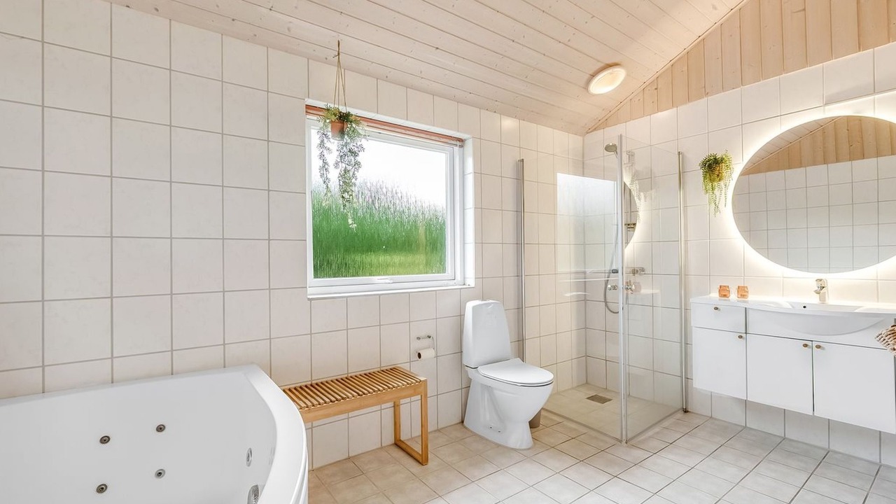 Photo of Bathroom in Skjern