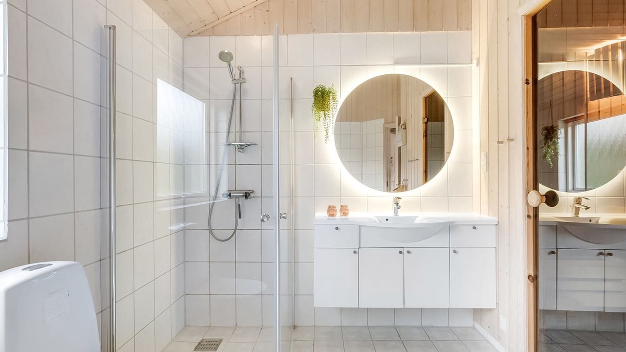 Photo of Bathroom in Skjern