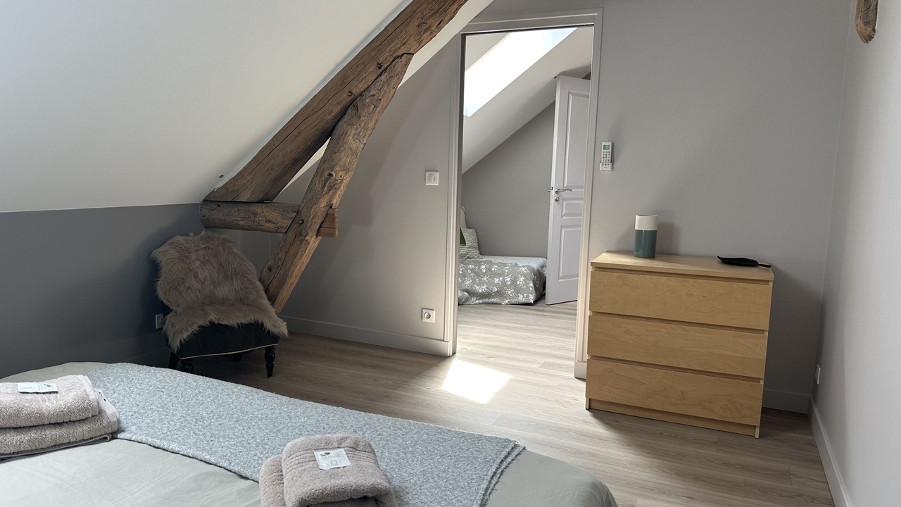 Photo of Bedroom in Chablis