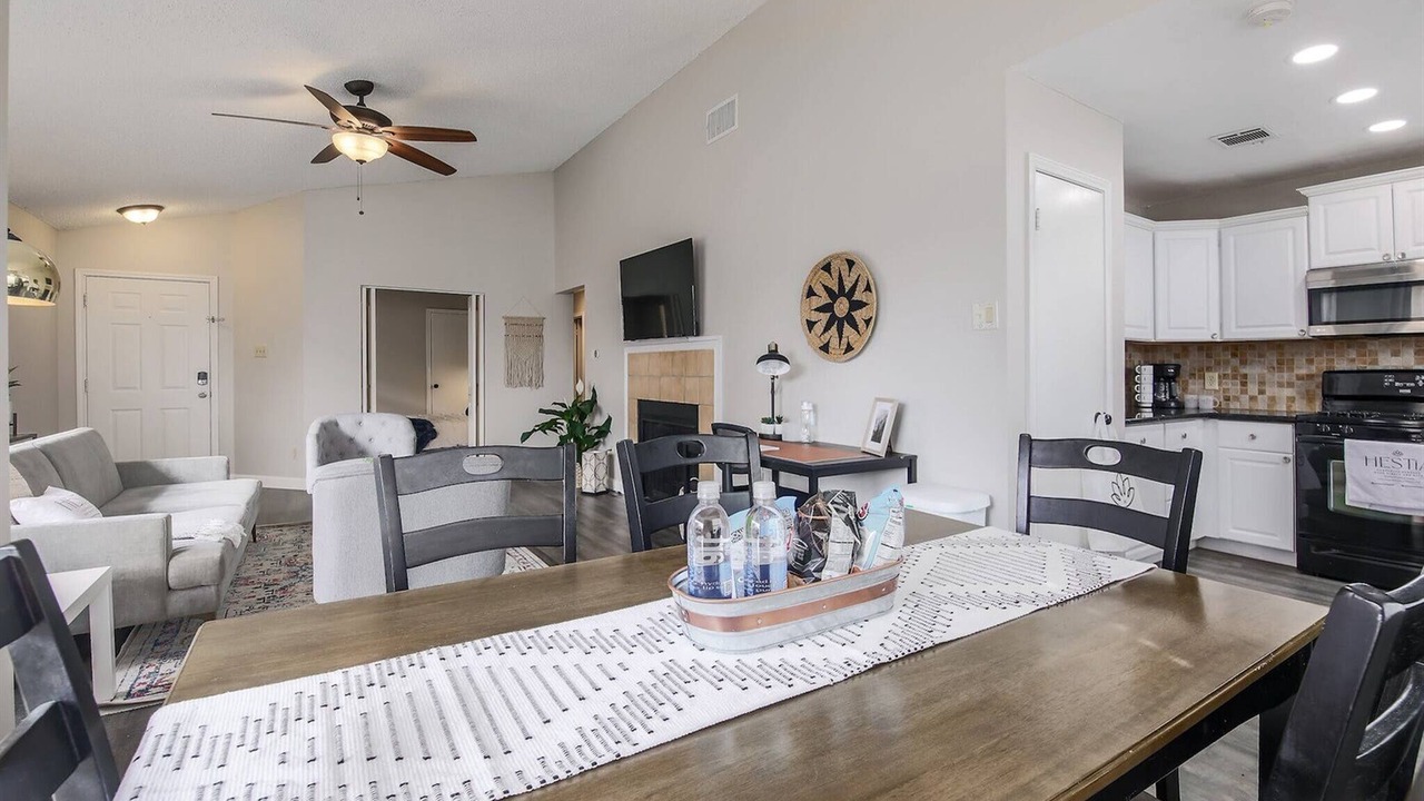 Photo of Bedroom in Milwood