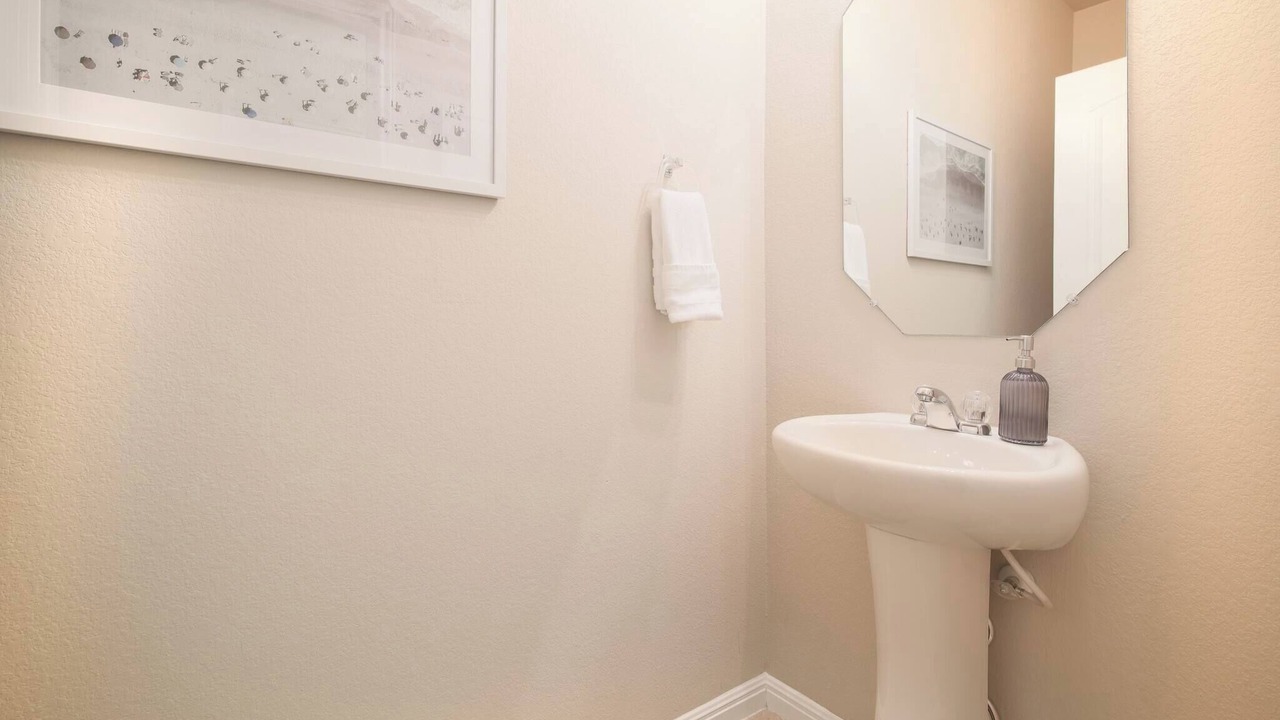 Photo of Bedroom in McNeil