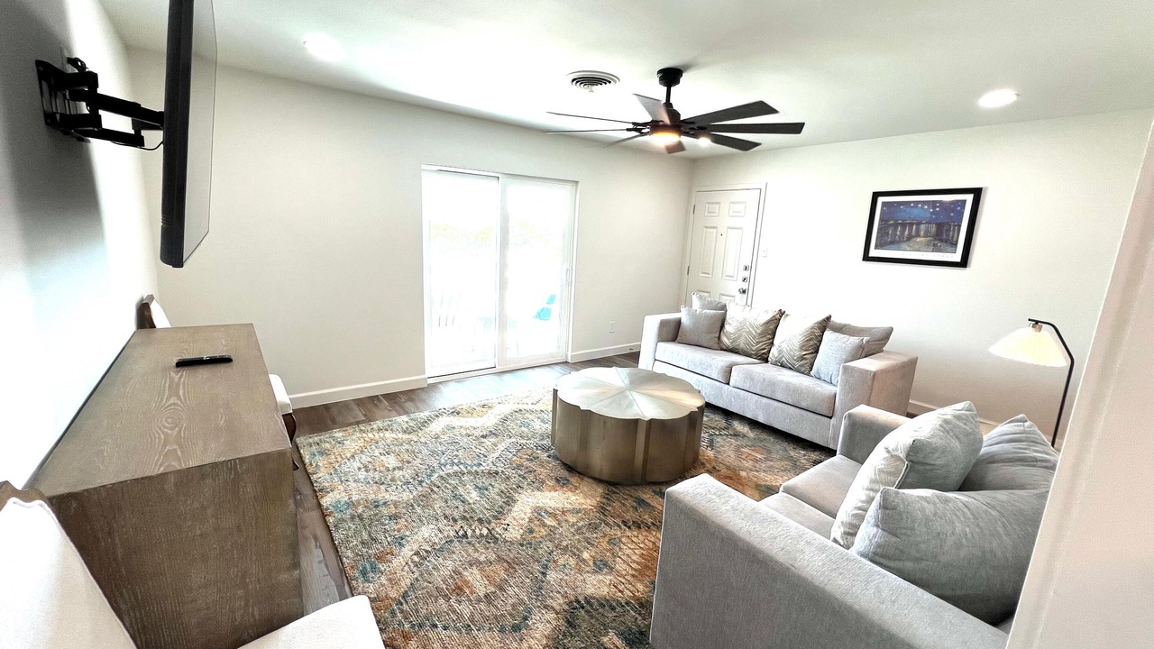 Photo of Livingroom in Del Mar