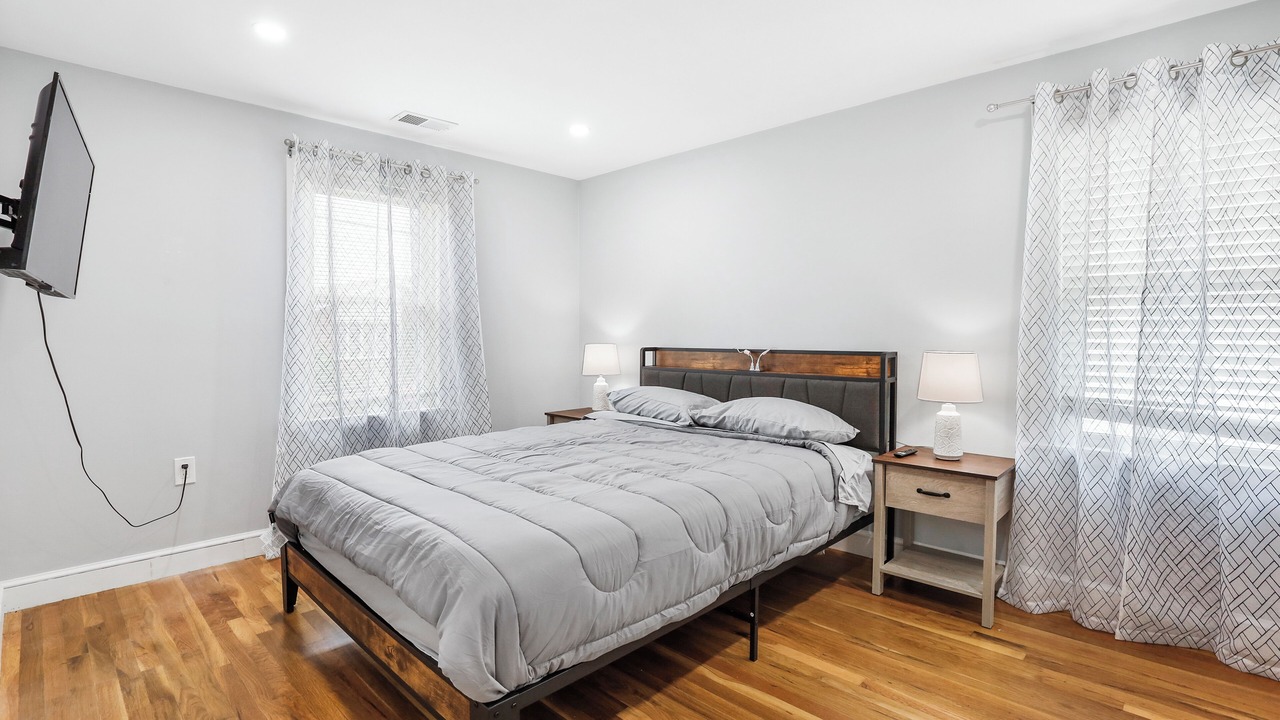 Photo of Bedroom in Revere