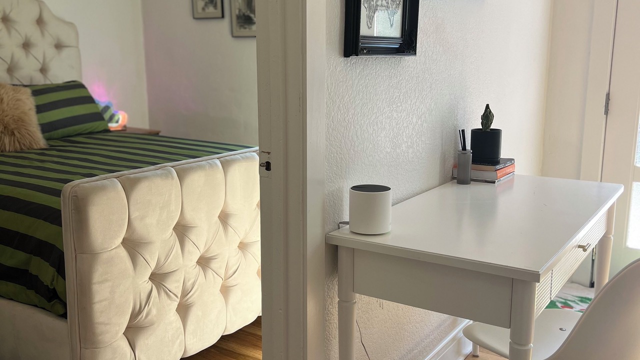 Photo of Bedroom in Depot Bench