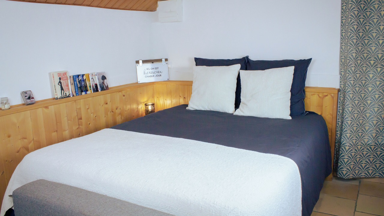 Photo of Bedroom in Montgilbert