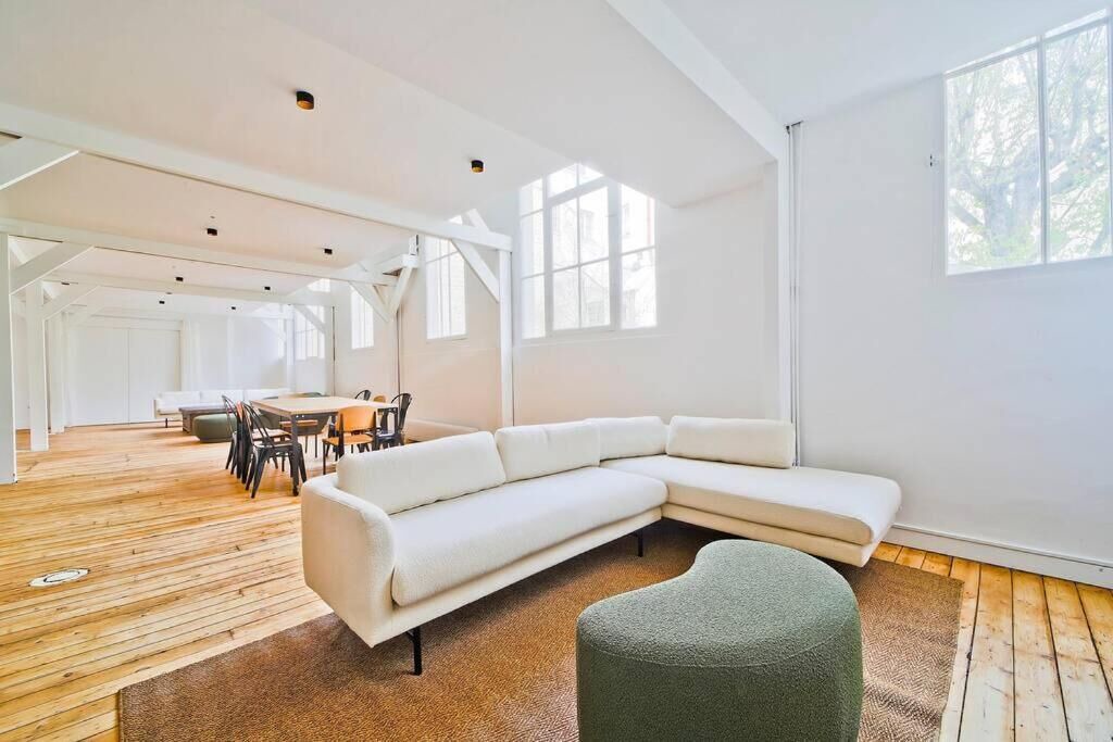 Photo of Livingroom in Saint-Thomas-d'Aquin
