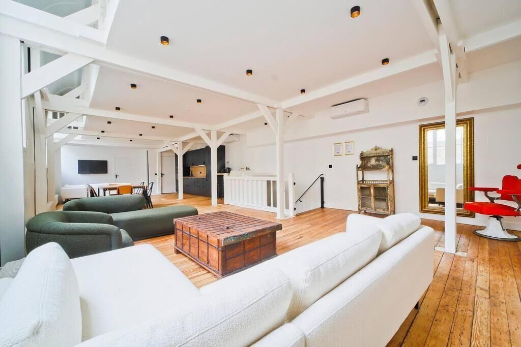 Photo of Livingroom in Saint-Thomas-d'Aquin