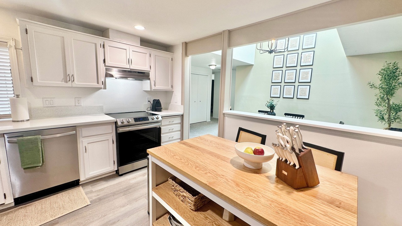 Photo of Others in Bull Mountain