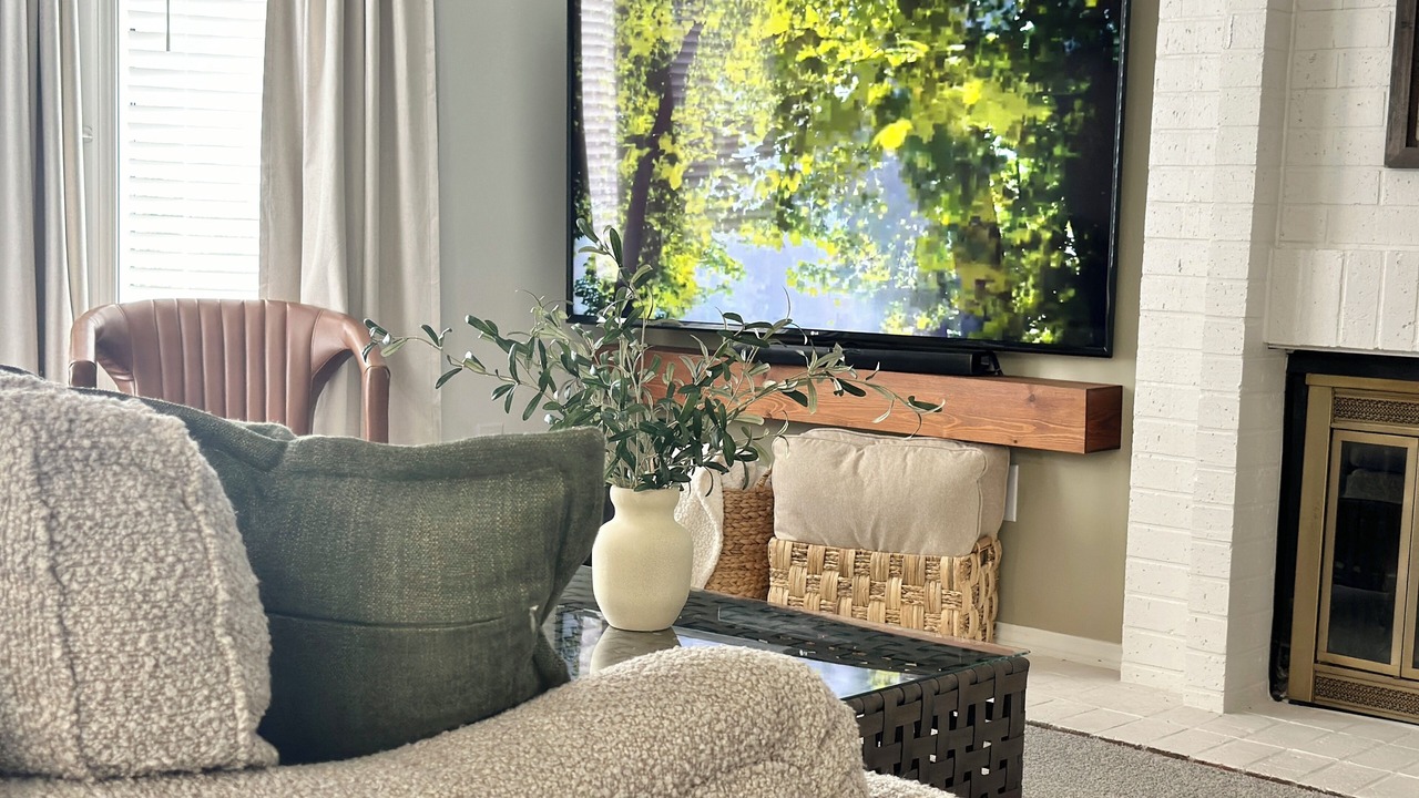 Photo of Livingroom in Bull Mountain