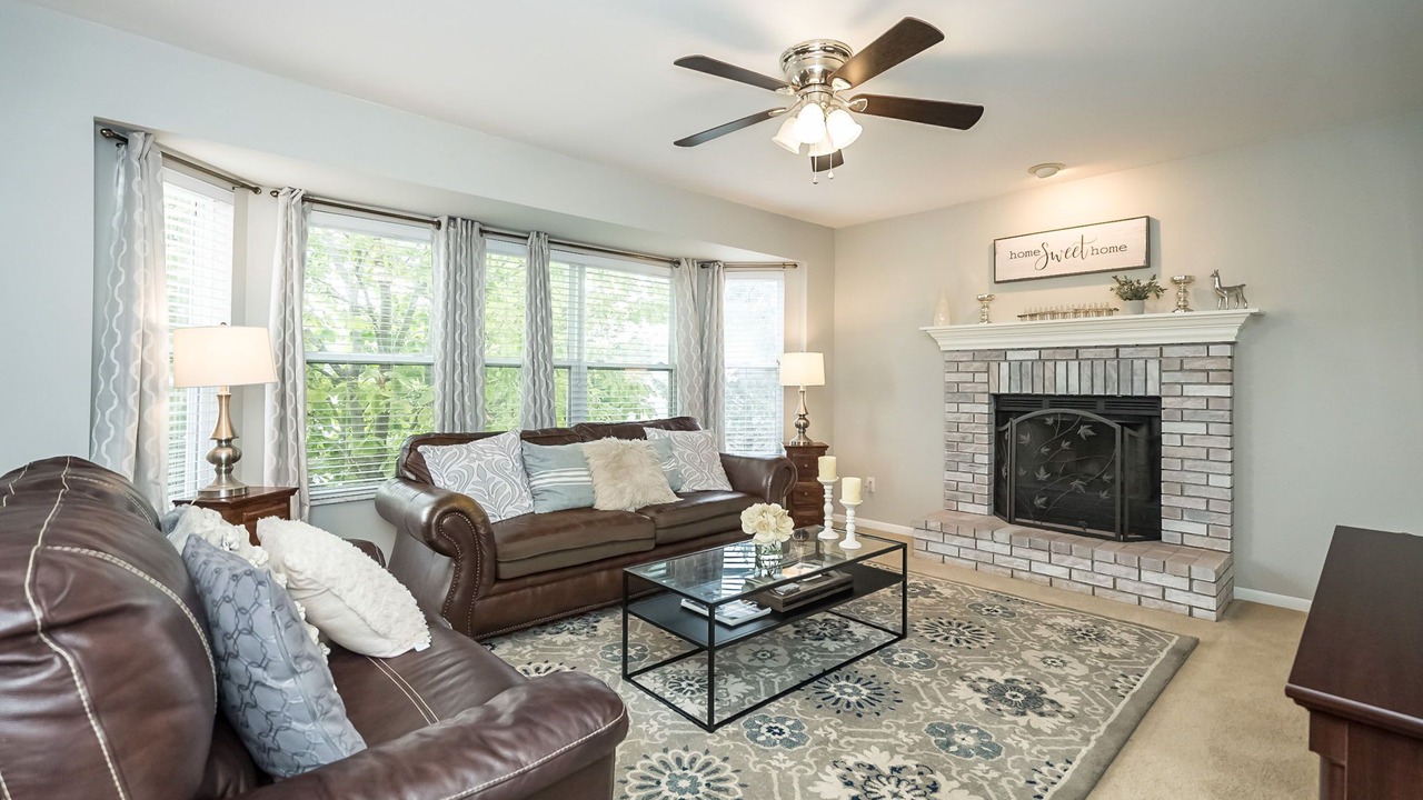 Photo of Livingroom in O'Fallon