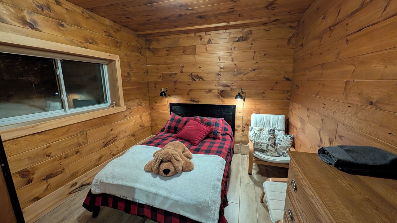 Photo of Bedroom in Montcalm