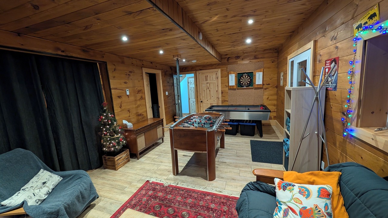 Photo of Bedroom in Montcalm
