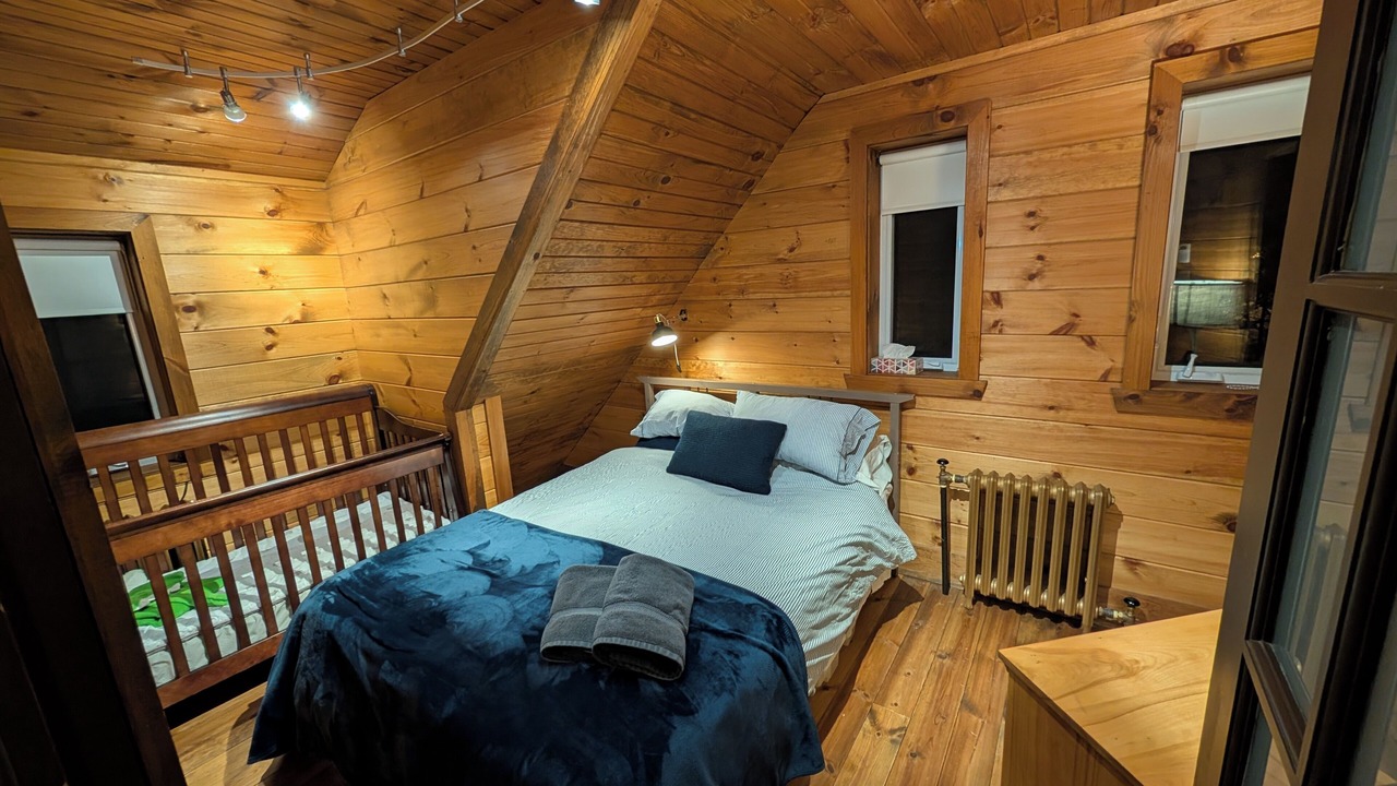 Photo of Bedroom in Montcalm