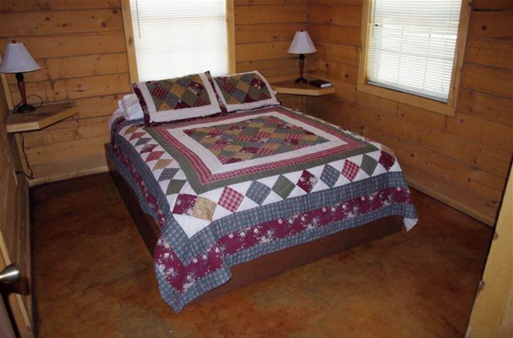 Photo of Bedroom in Leakey