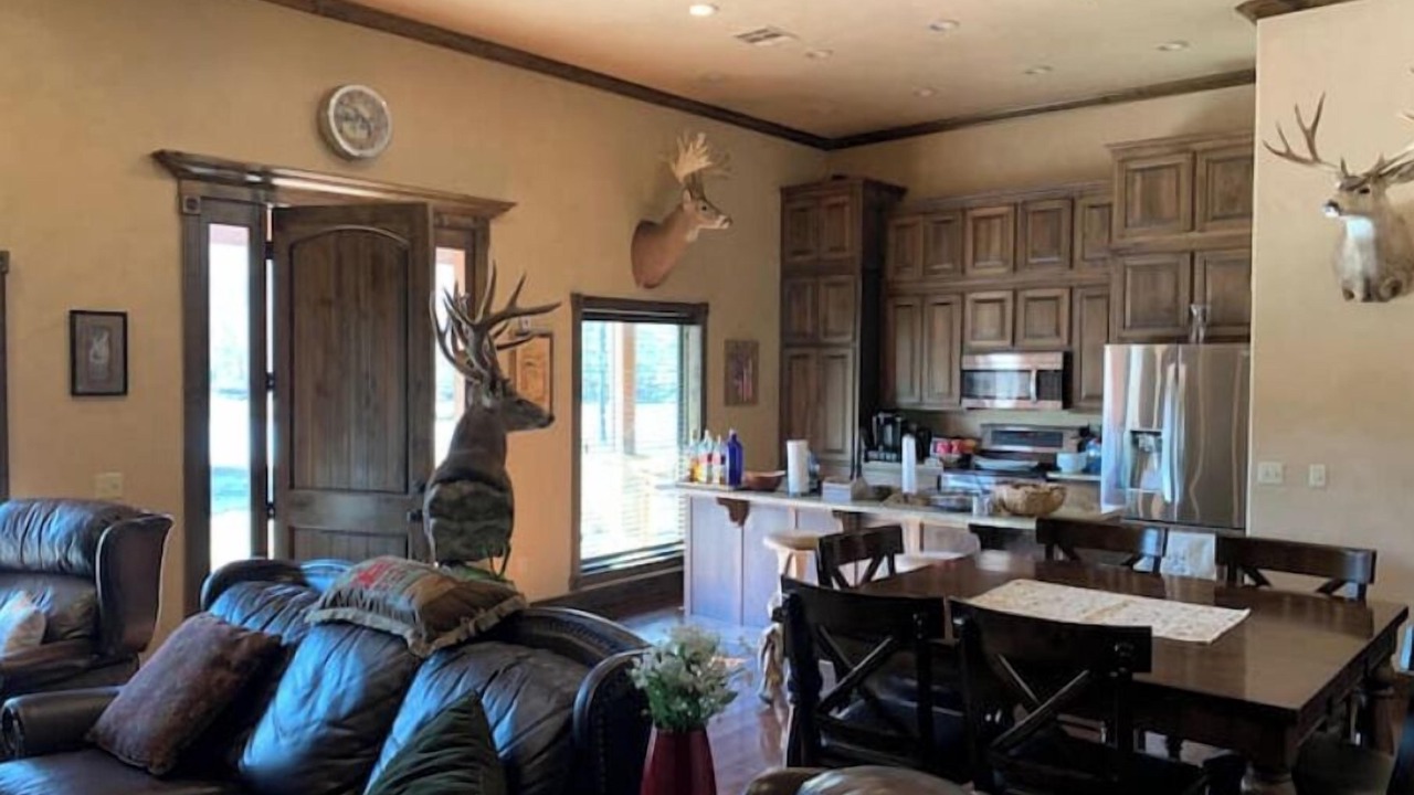 Photo of Livingroom in Stilwell