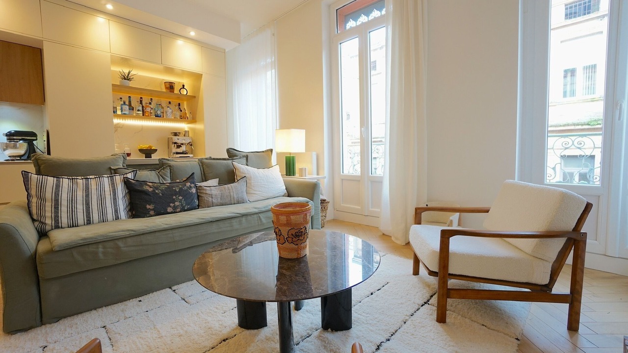 Photo of Livingroom in Saint - Aubin - Dupuy