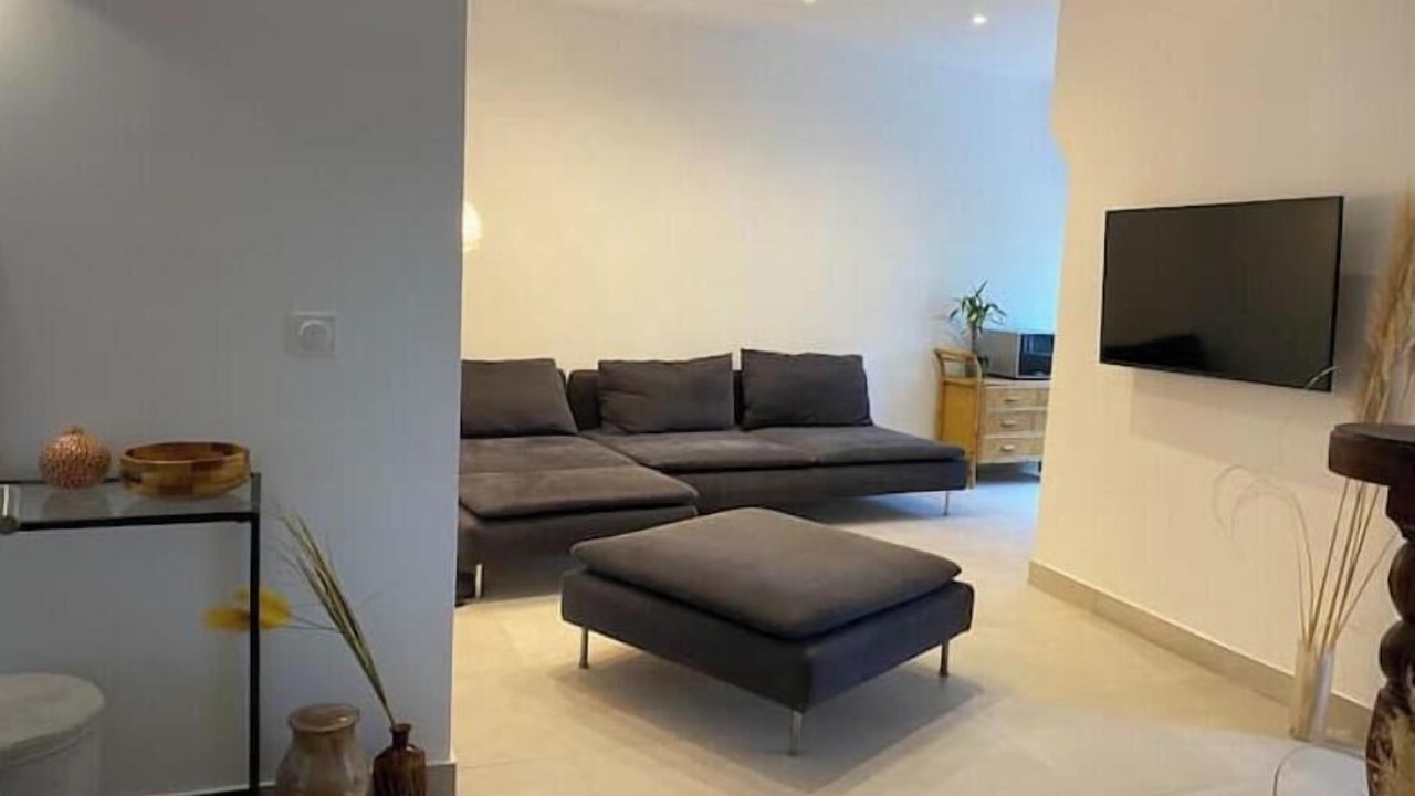Photo of Livingroom in Moyen-Vernet