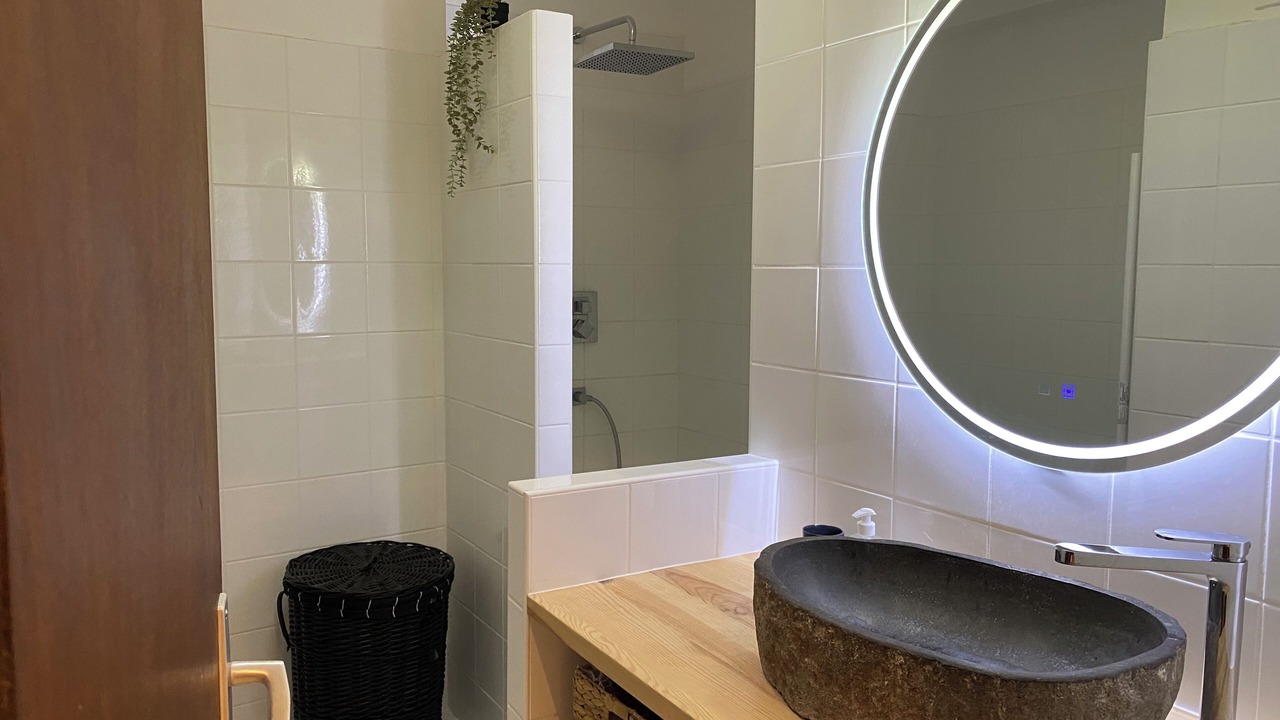 Photo of Bathroom in Moyen-Vernet