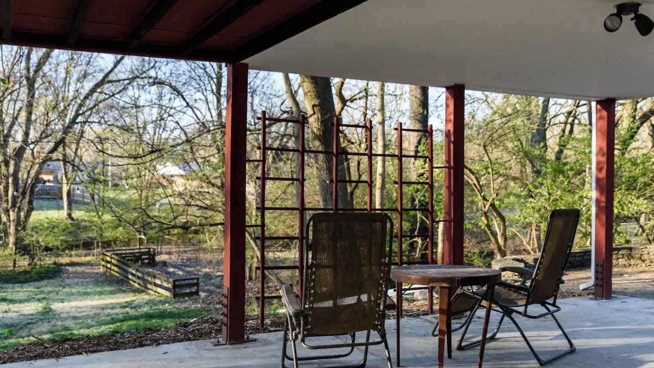Photo of Outdoor in Bashford Manor