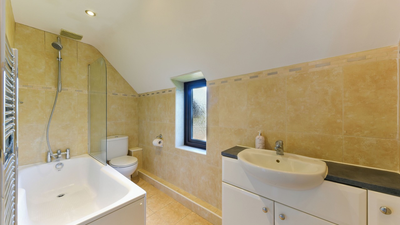 Photo of Bathroom in Carshalton Central