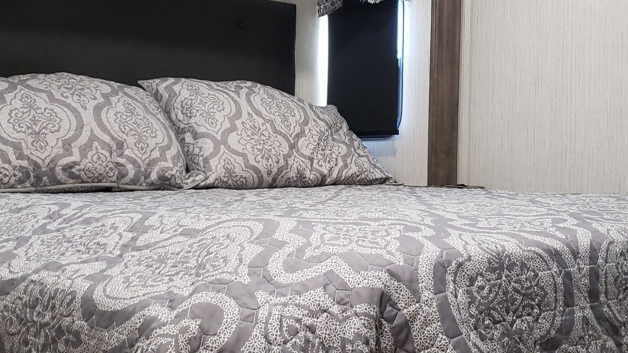 Photo of Bedroom in Johnson County