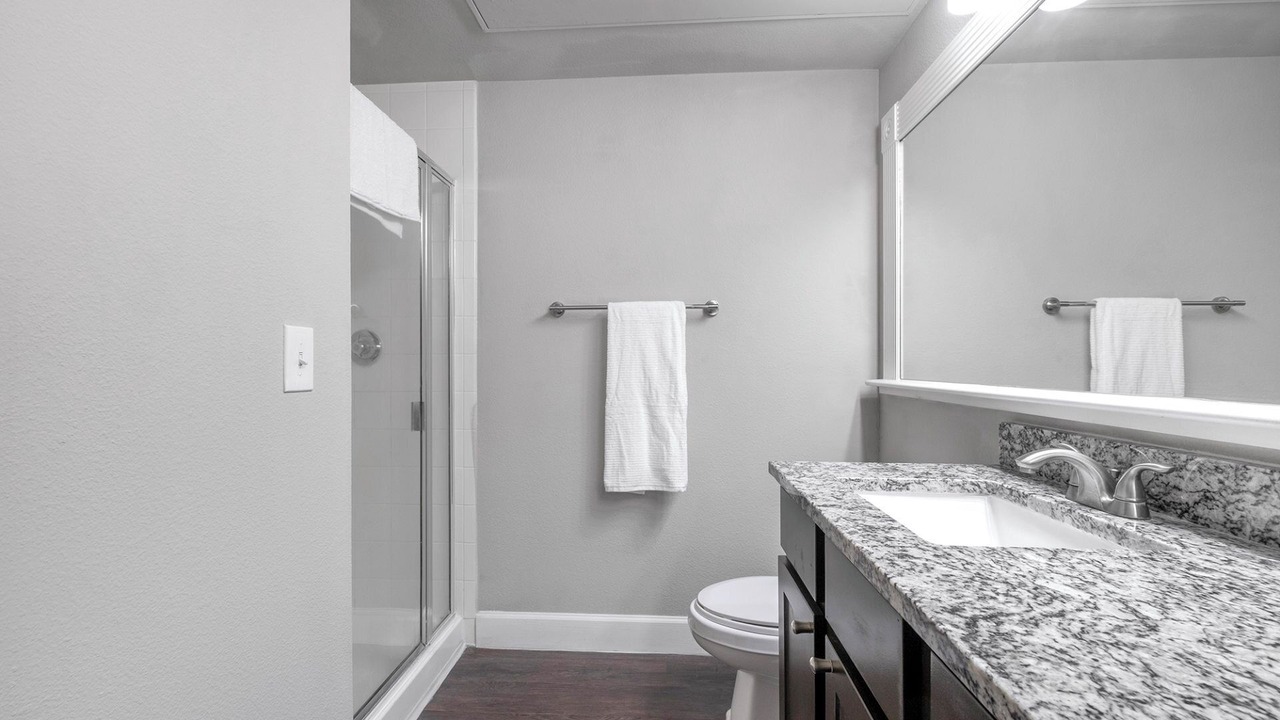 Photo of Bathroom in Riverpark West