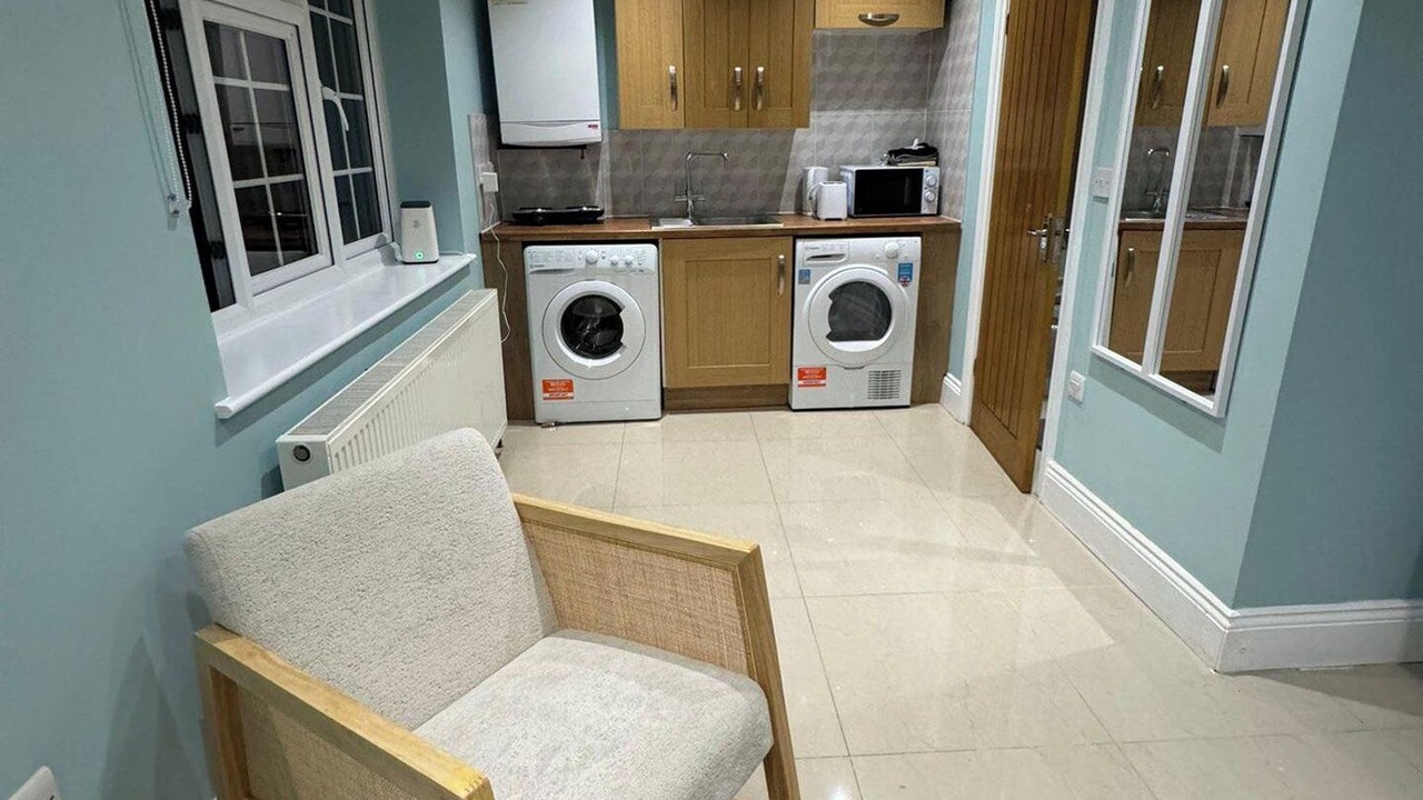 Photo of Others in Hanger Hill