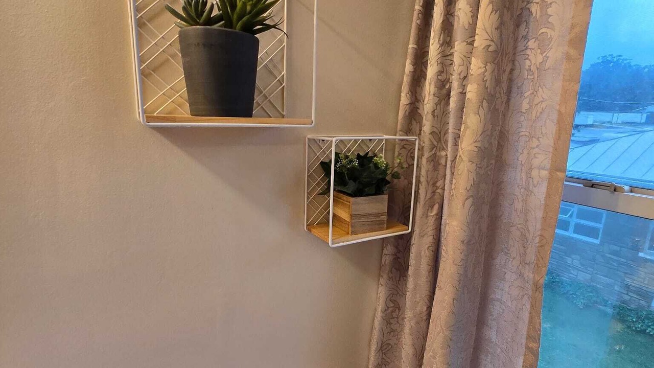 Photo of Others in Laureldale