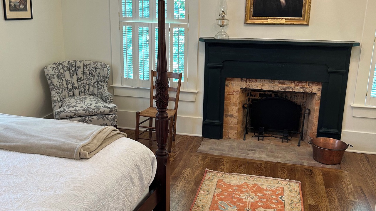 Photo of Bedroom in Lexington