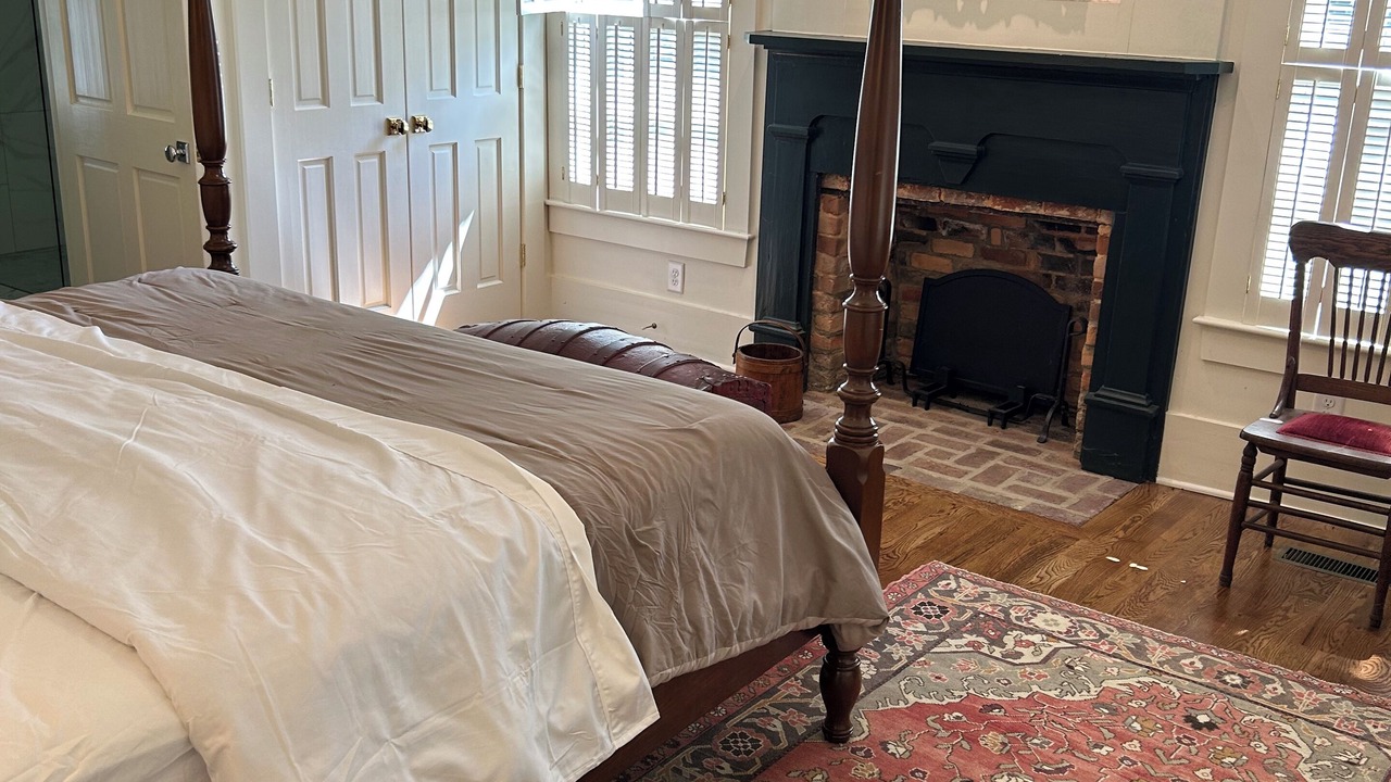 Photo of Bedroom in Lexington