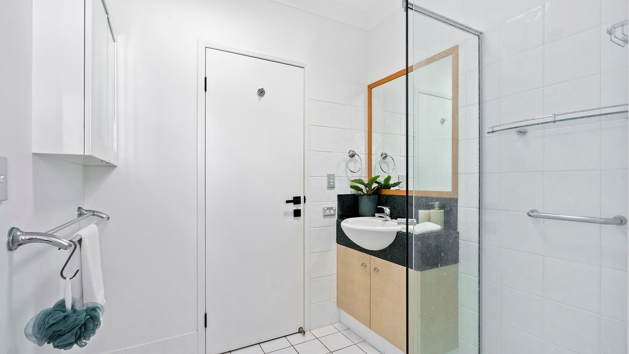 Photo of Bathroom in Mermaid Beach