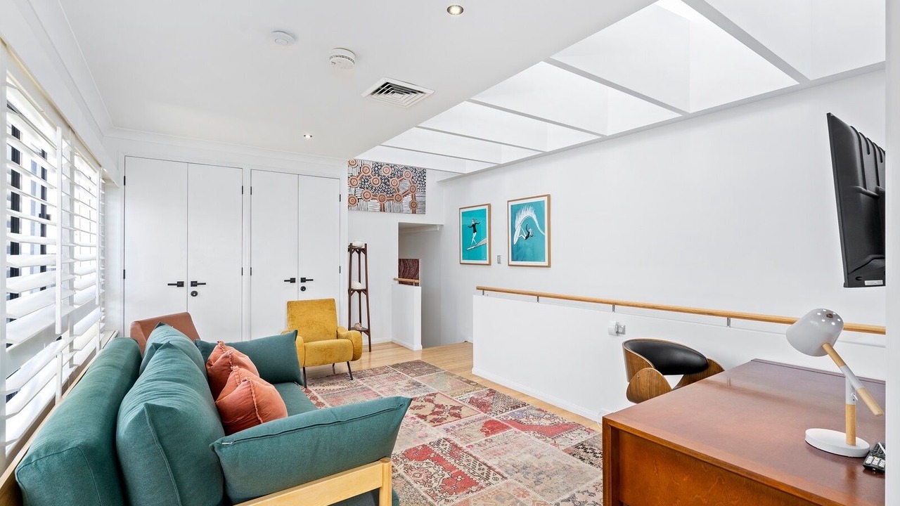 Photo of Livingroom in Mermaid Beach