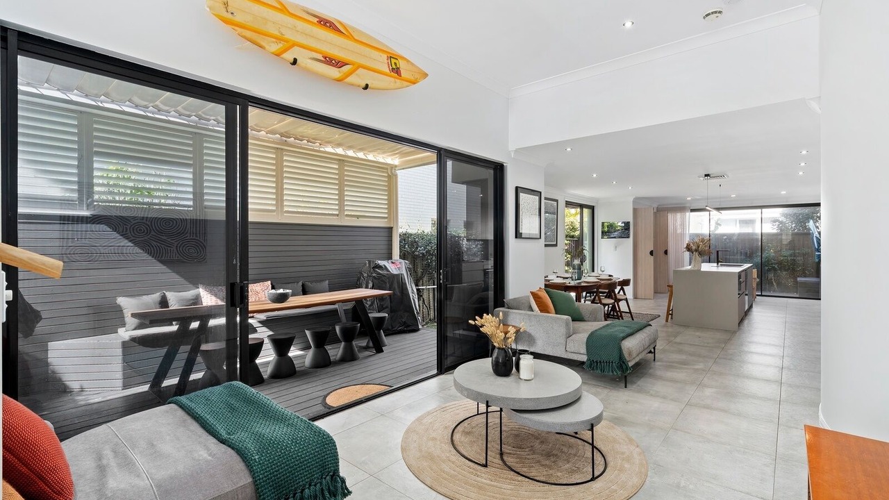 Photo of Livingroom in Mermaid Beach