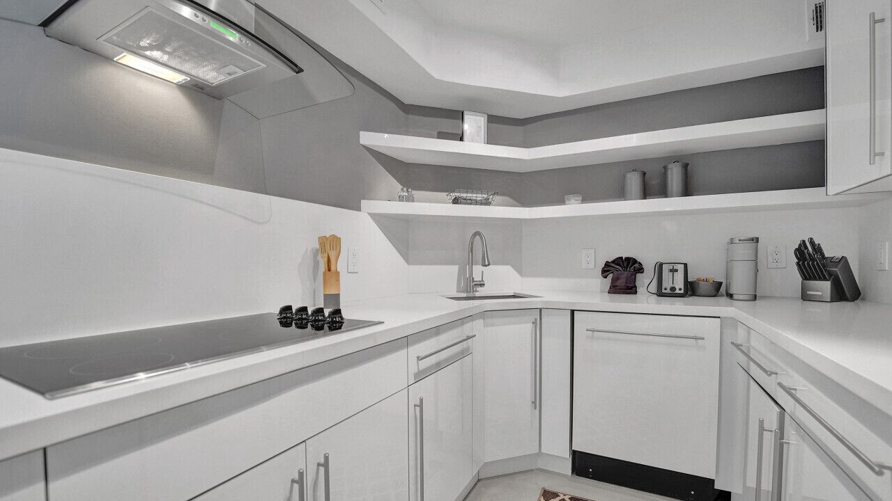 Photo of Kitchen in Mid Beach
