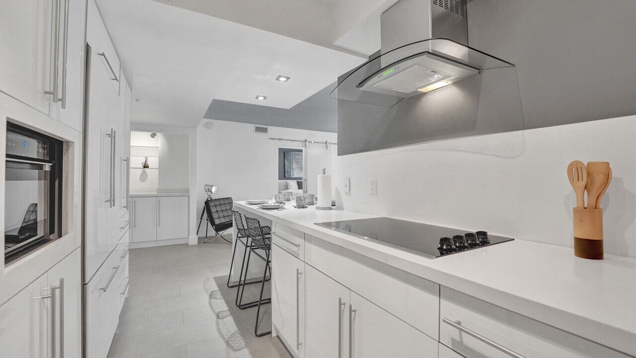 Photo of Kitchen in Mid Beach