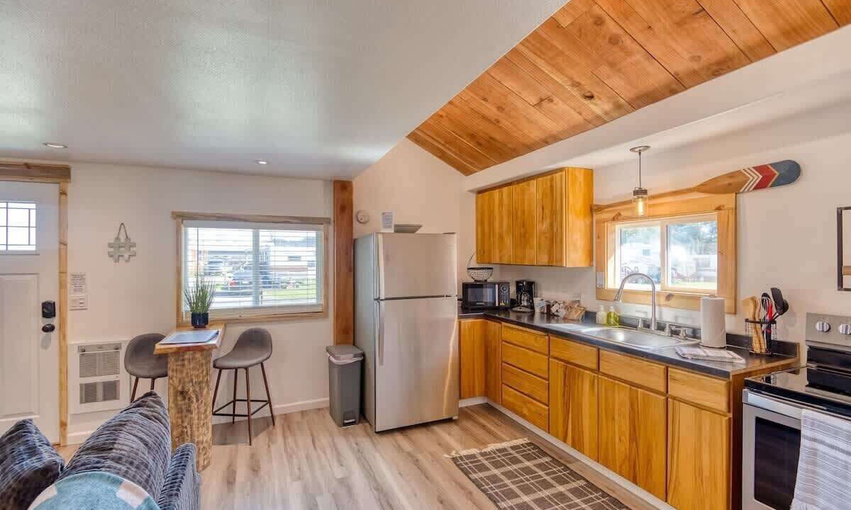 Photo of Others in Lakeside