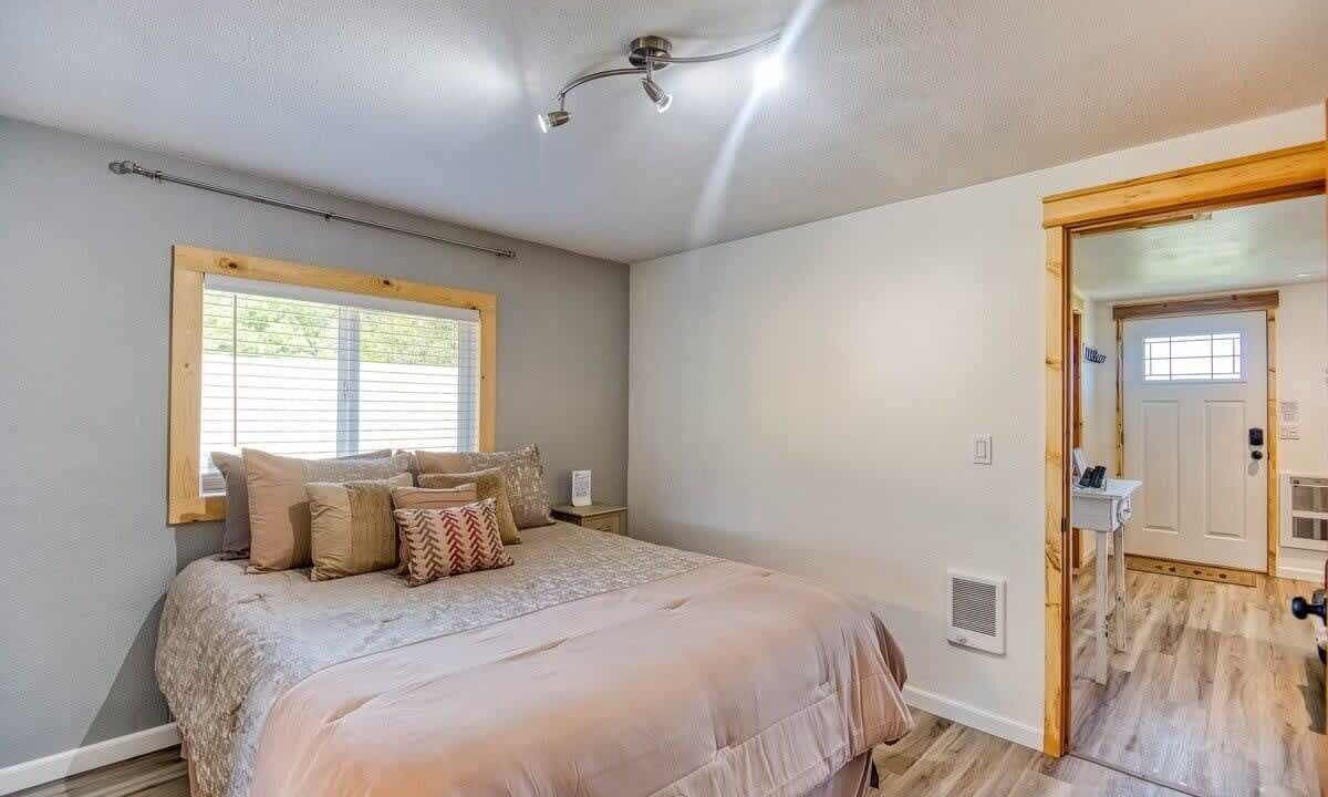 Photo of Others in Lakeside