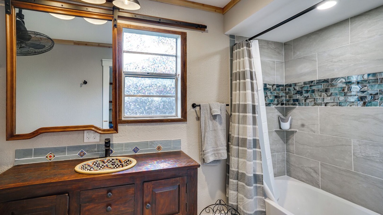 Photo of Bathroom in Granbury