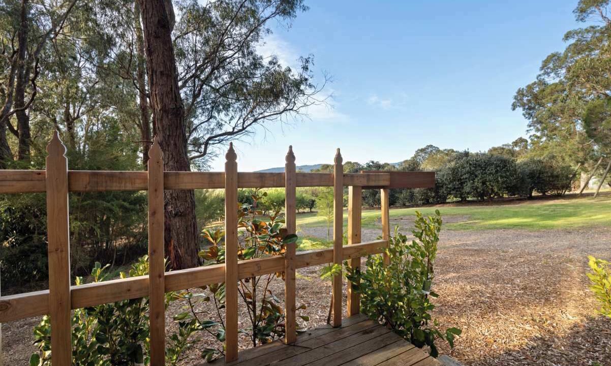 Photo of Others in Woori Yallock