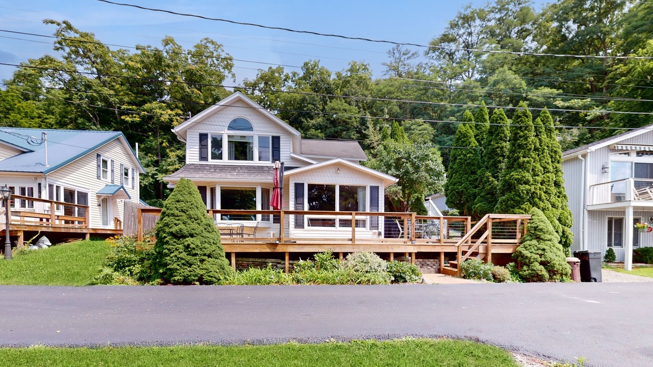 Photo of Outdoor in Valois