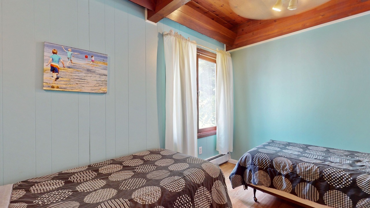 Photo of Bedroom in Valois