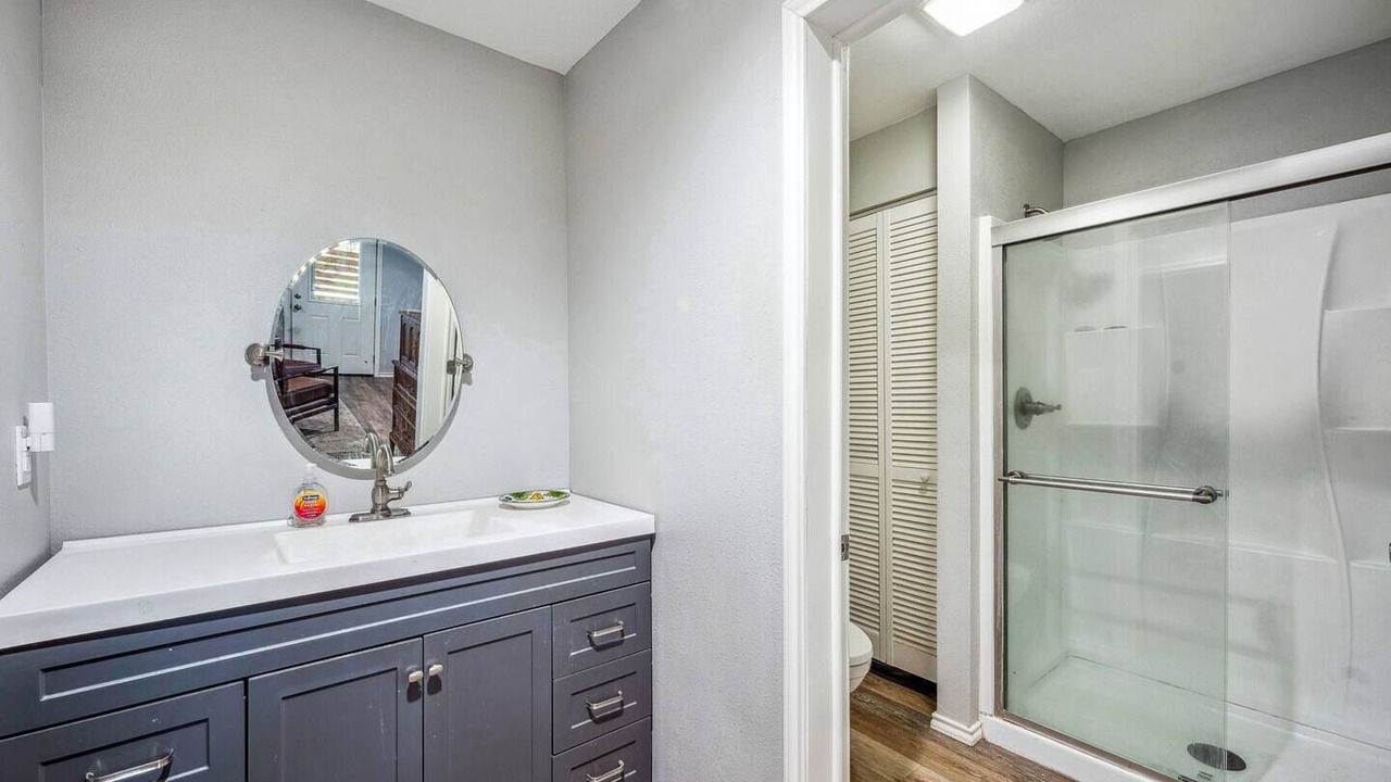 Photo of Bathroom in Paluxy