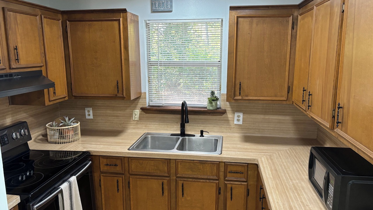 Photo of Kitchen in Warren