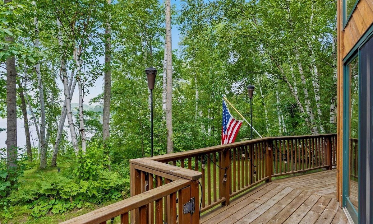 Photo of Patio Balcony in Fifty Lakes