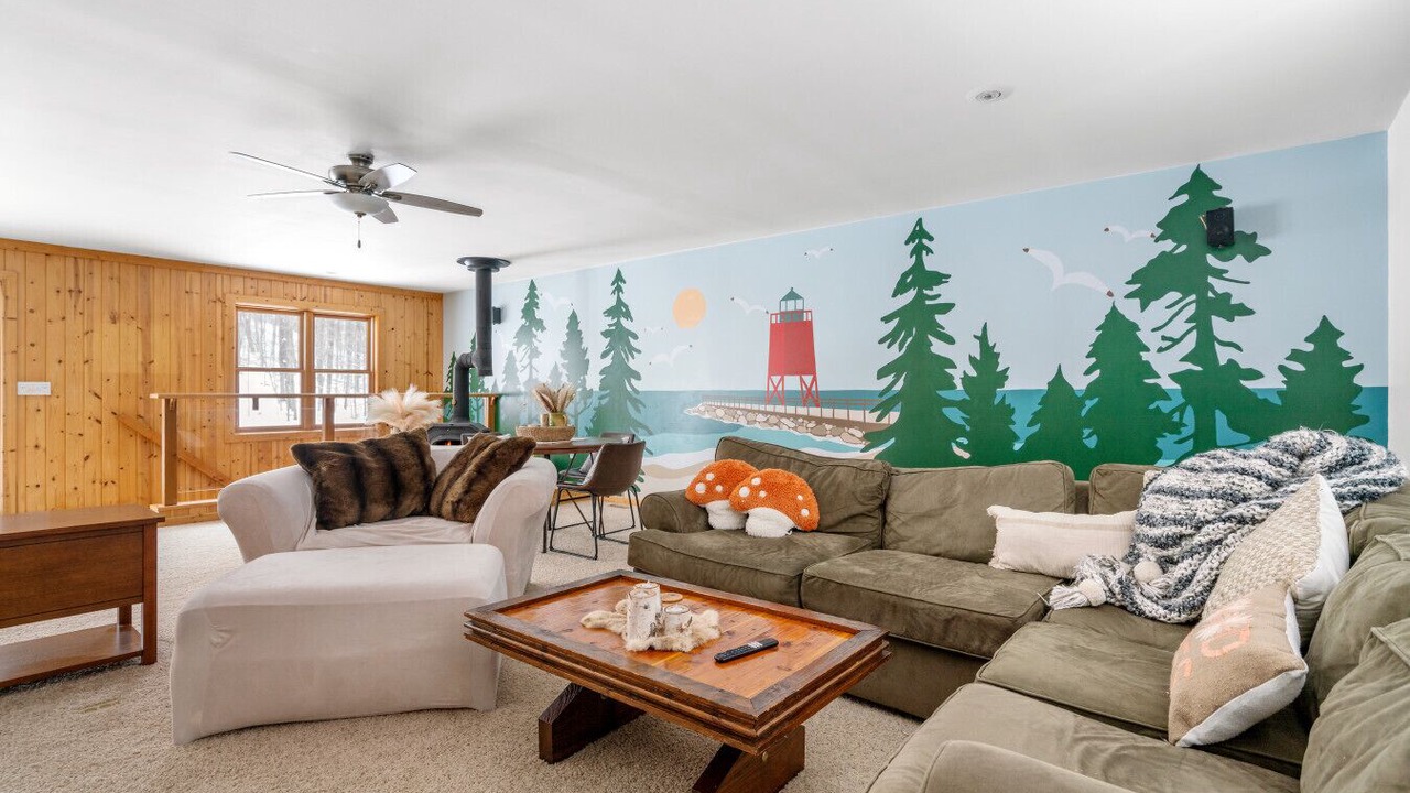 Photo of Livingroom in Charlevoix
