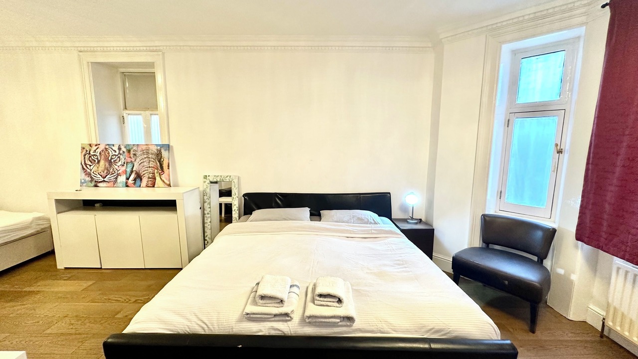 Photo of Others in Bryanston and Dorset Square