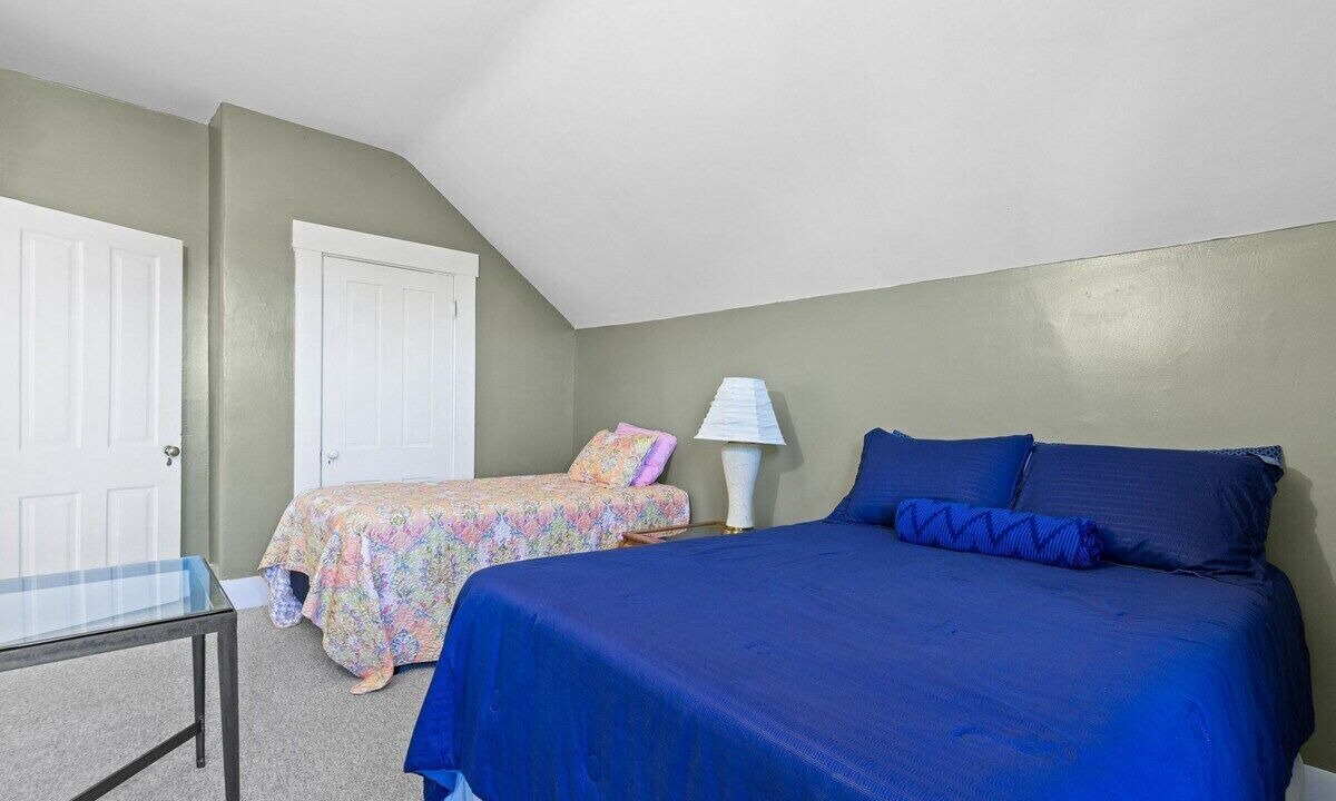 Photo of Bedroom in Babe Denny