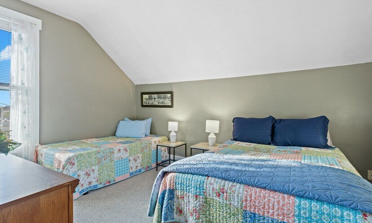 Photo of Bedroom in Babe Denny