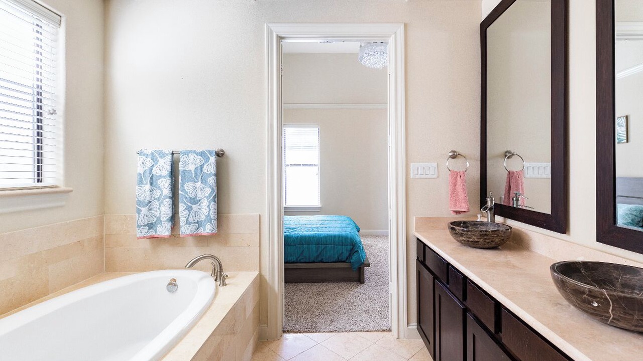 Photo of Bathroom in East Downtown Houston